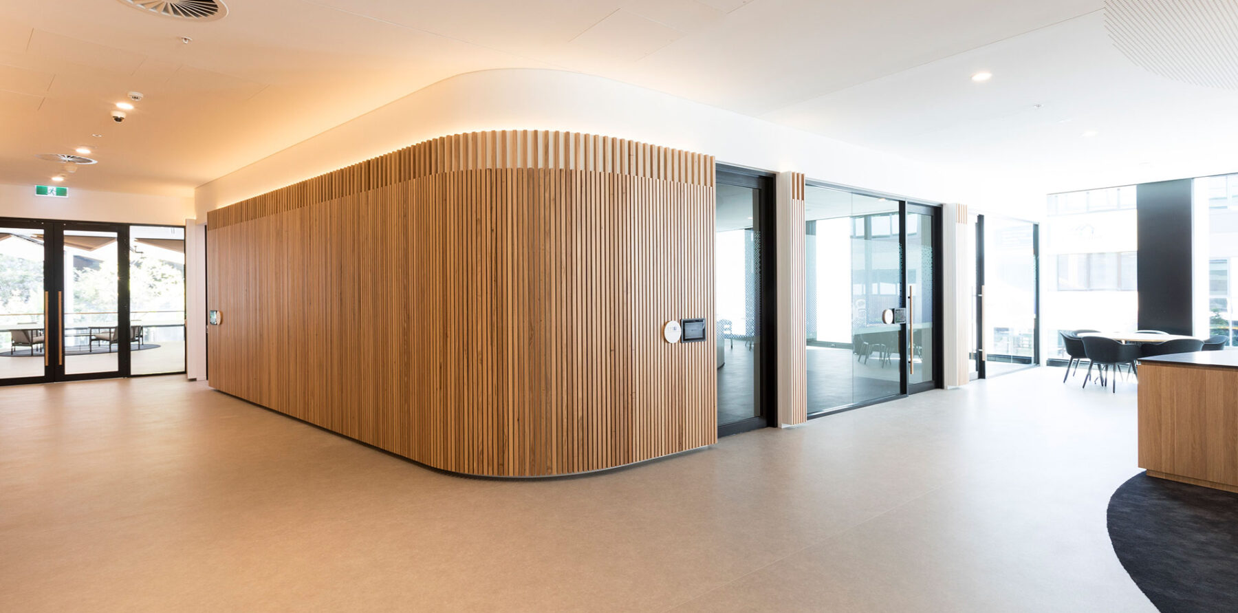 europanel_projects_105_Philip_street_EU1130_N246_large