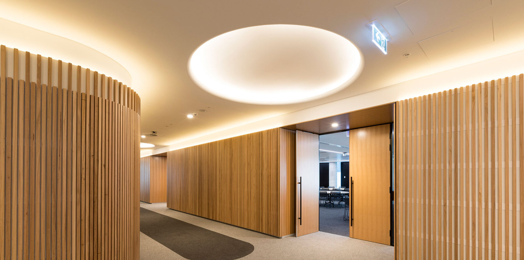 europanel_projects_105_Philip_street_EU1130_N269_large