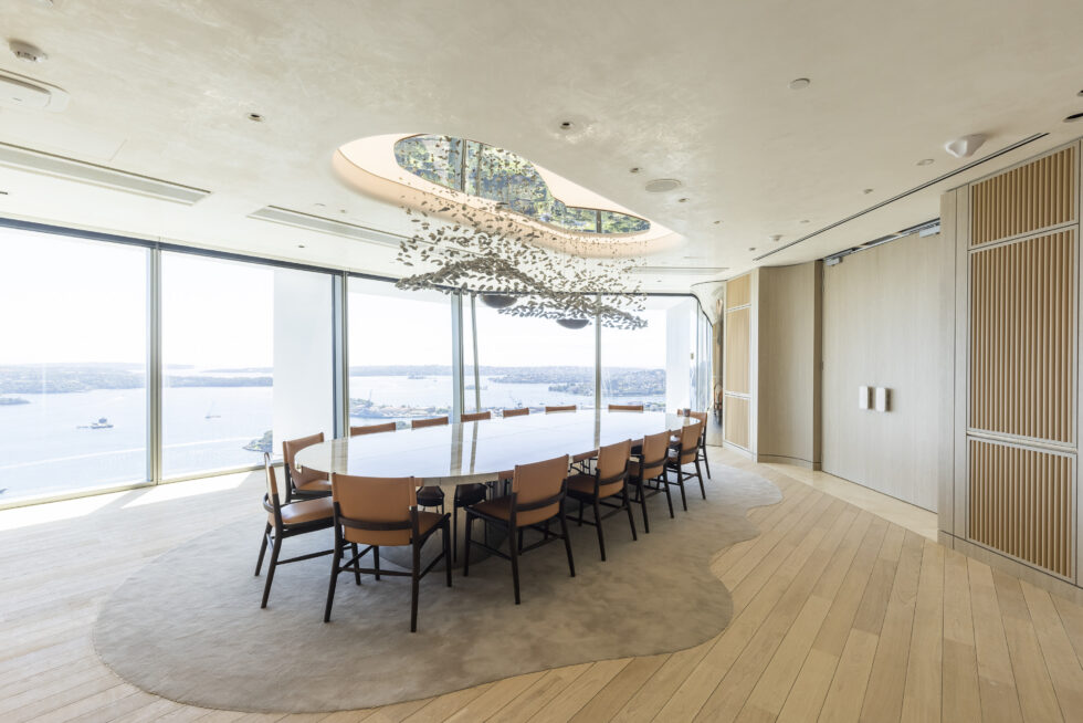 BI3181_N93_large-980x654